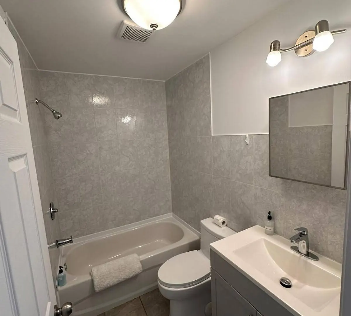 Bed & Breakfast Chambre Lumineuse Et Confortable Montreal