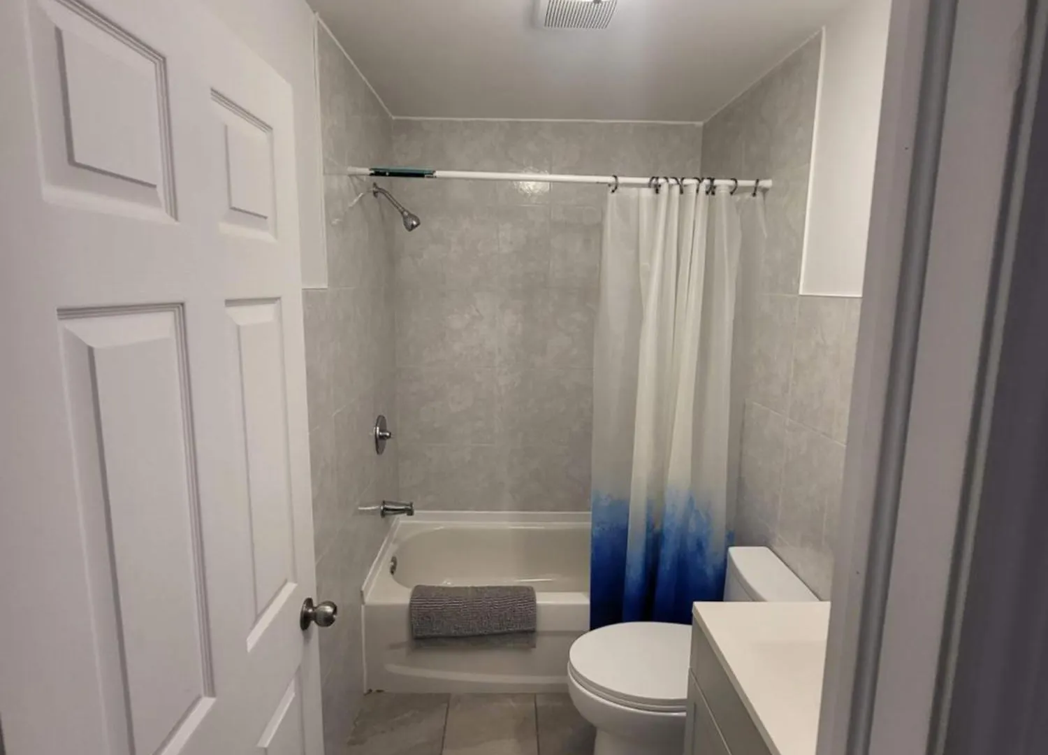 Chambre Lumineuse Et Confortable Montreal Bed & Breakfast